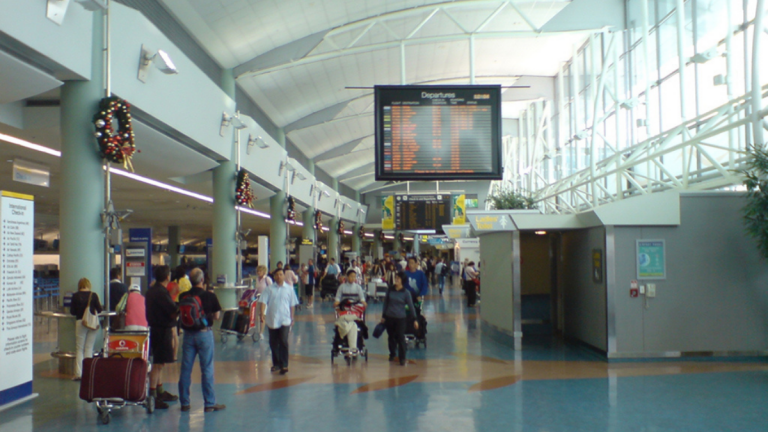Auckland International Airport - Ampac